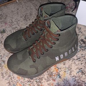 Nobull High top camo W6.5